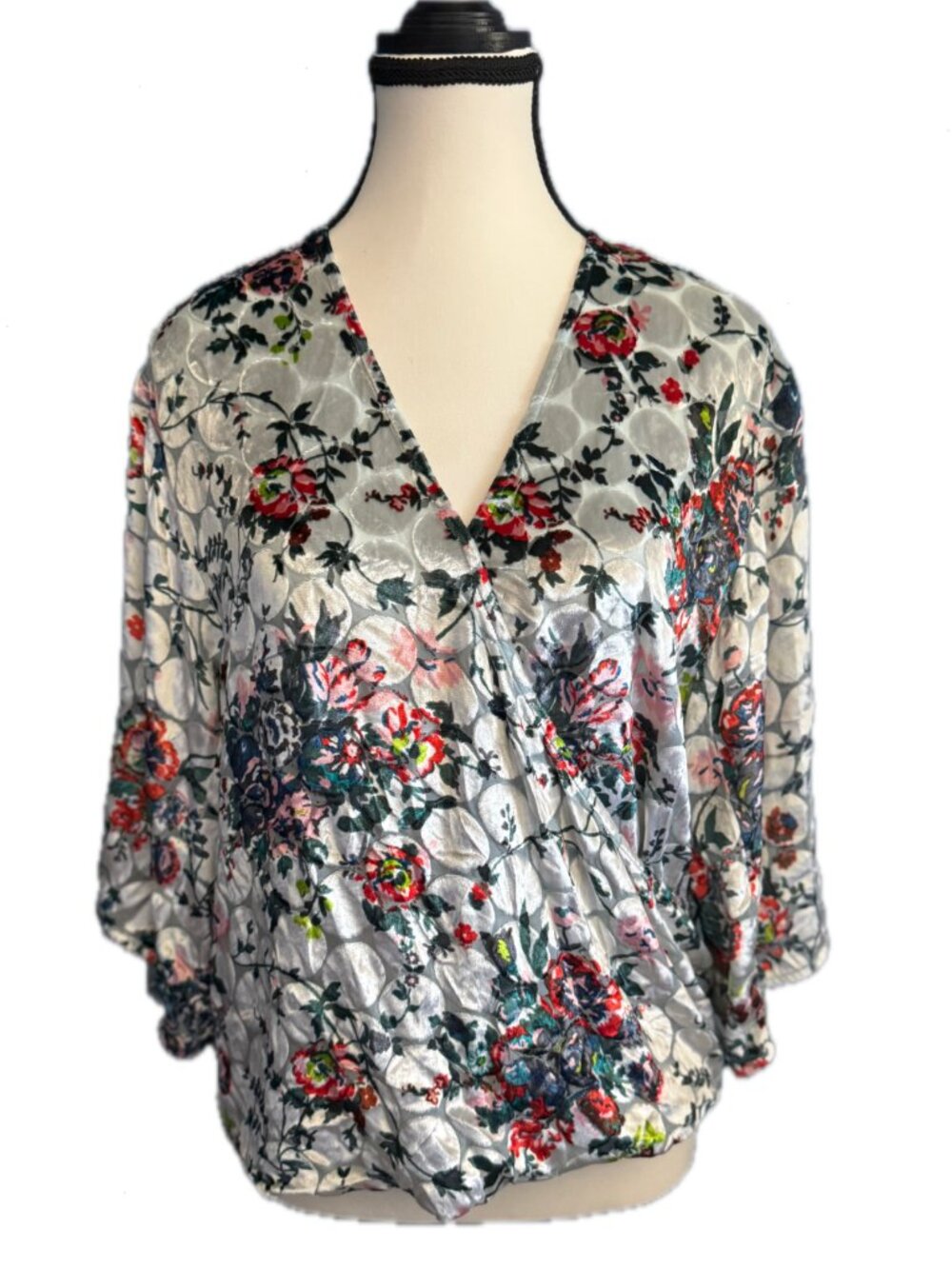 Anthropologie Maeve Floral Velvet Wrap top - XS